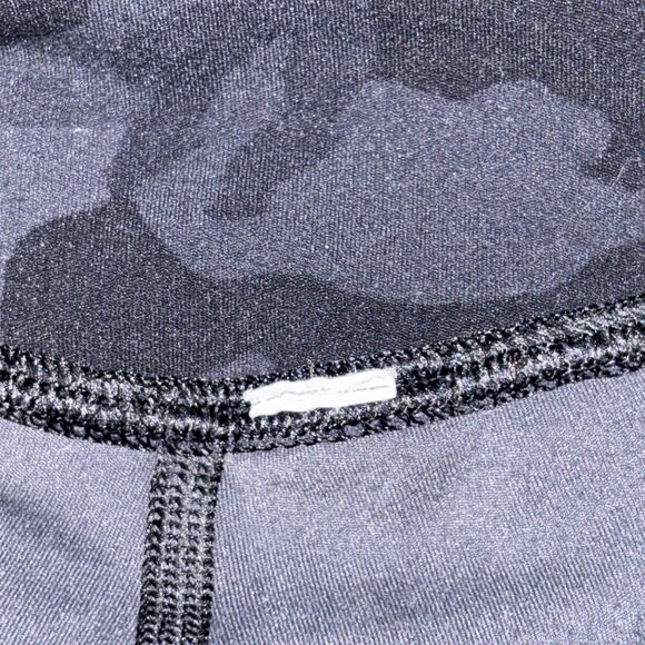 Lululemon Align Leggings Size 8 Incognito Camo Multi Grey Nulu High Rise Pants - Picture 11 of 12